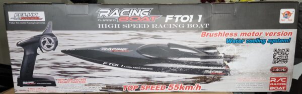 RC Racing Boat - Image 7