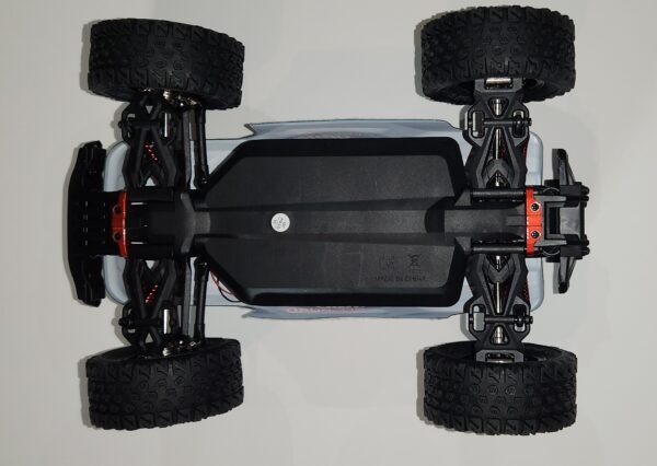 BEAST RC Crawler - Image 4